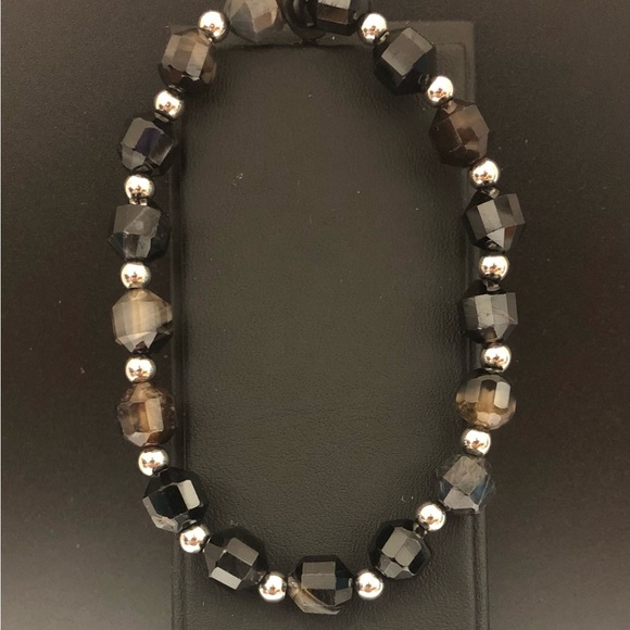 Natural Black Agate Bracelet Faceted Beads Barrel Shape Stretchable Bracelet - Picture 3 of 5